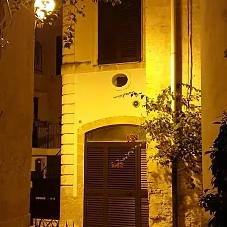 Lo Scrigno Dei Sogni Hotell 4*