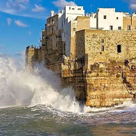 Hotel Lo Scrigno Dei Sogni 4*