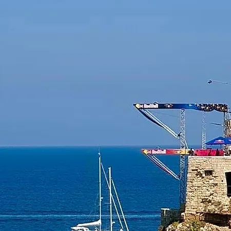 Hotell Lo Scrigno Dei Sogni 4*